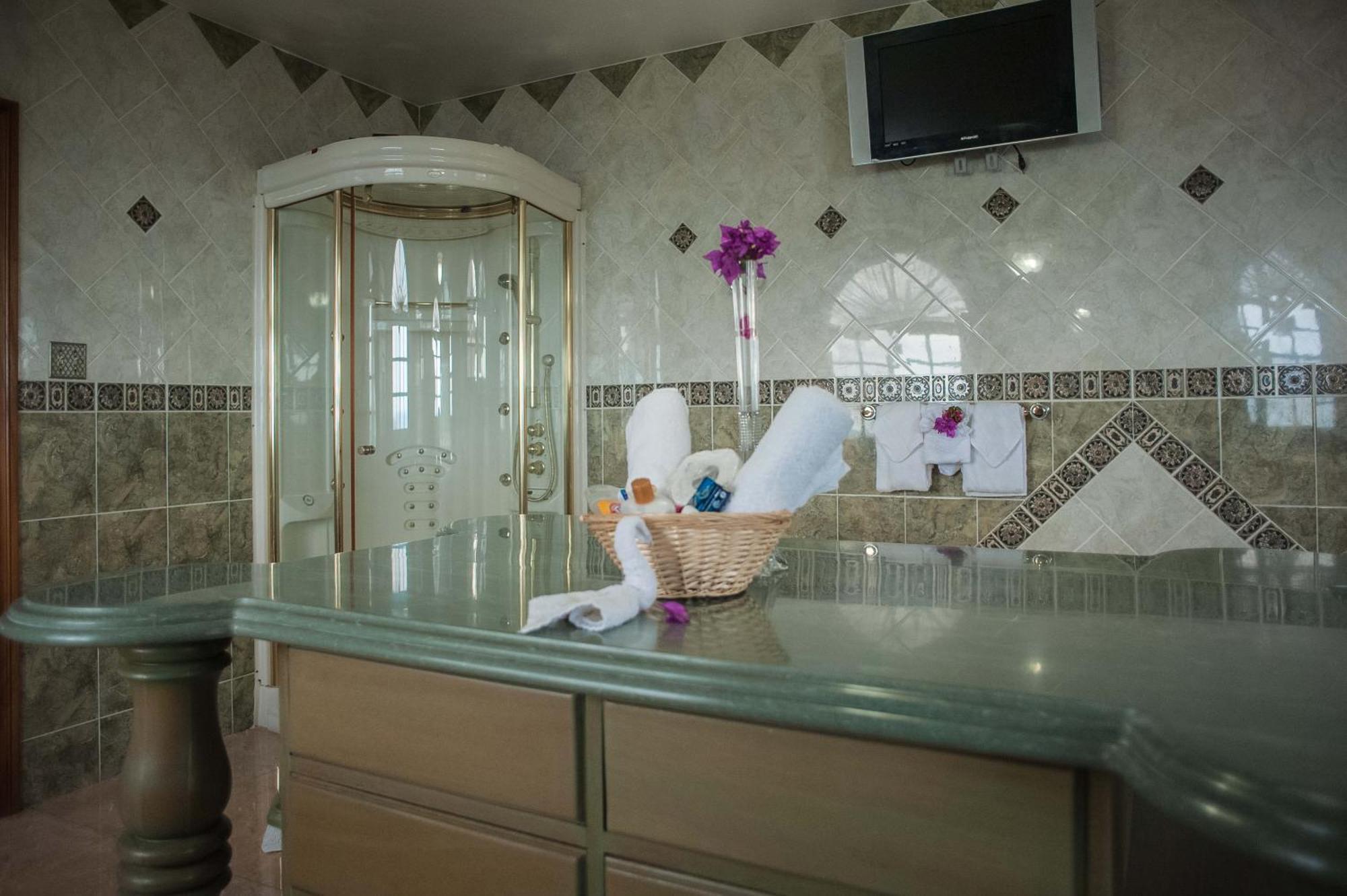 Clarridge View Guesthouse Montego Bay Exterior foto